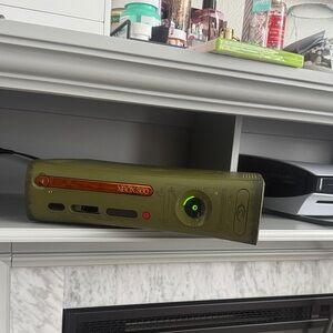 Halo 3 Special Edition Xbox 360 Console (1/2) - 120 GB